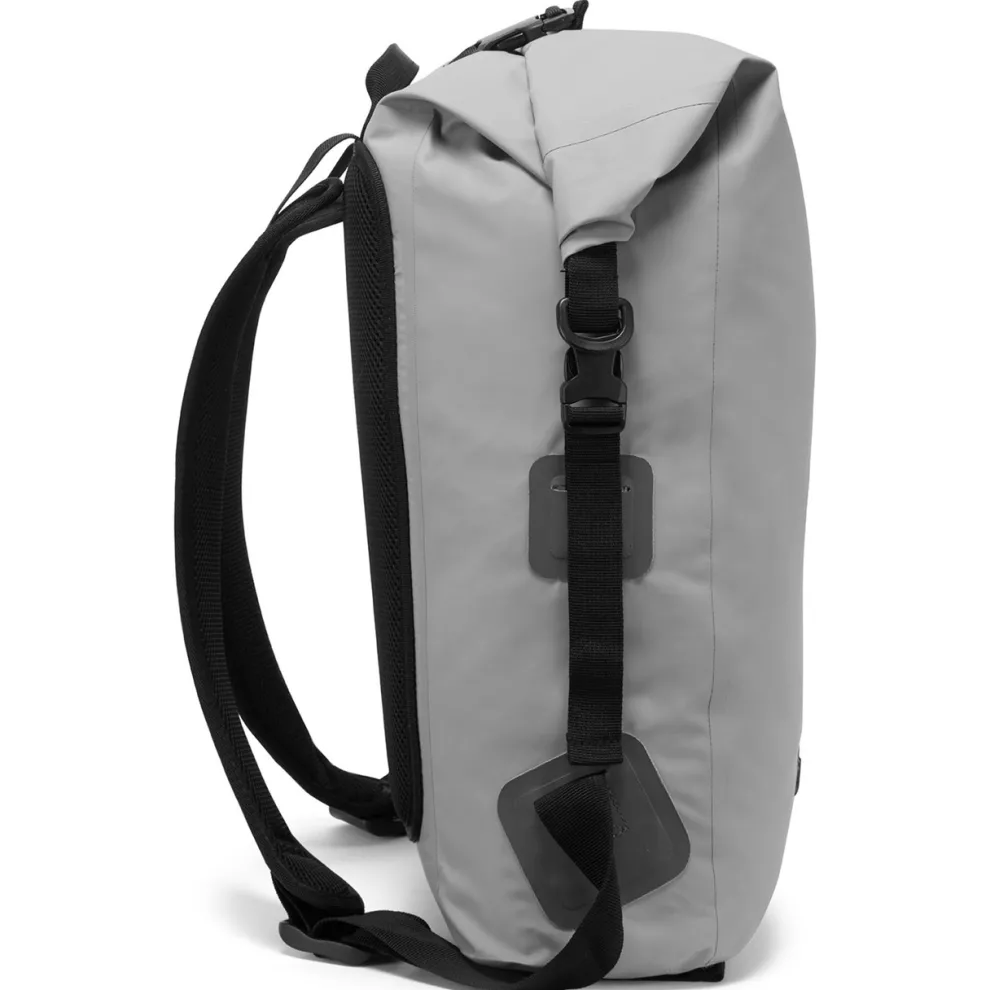 Voyager Day Pack(Out of Stock)